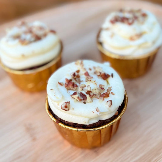 Carrot Cake & Cream Cheese Cupcakes
